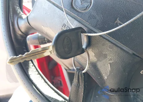 2002 Mazda B3000 Ds из США, поврежденный, VIN 4F4YR16U52TM10486